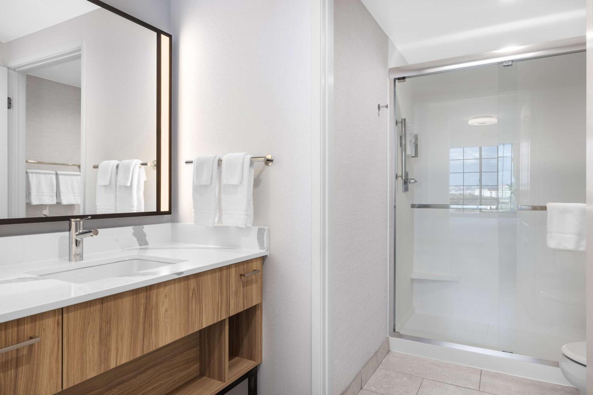 Homewood Suites By Hilton San Diego Airport-Liberty Station Ngoại thất bức ảnh