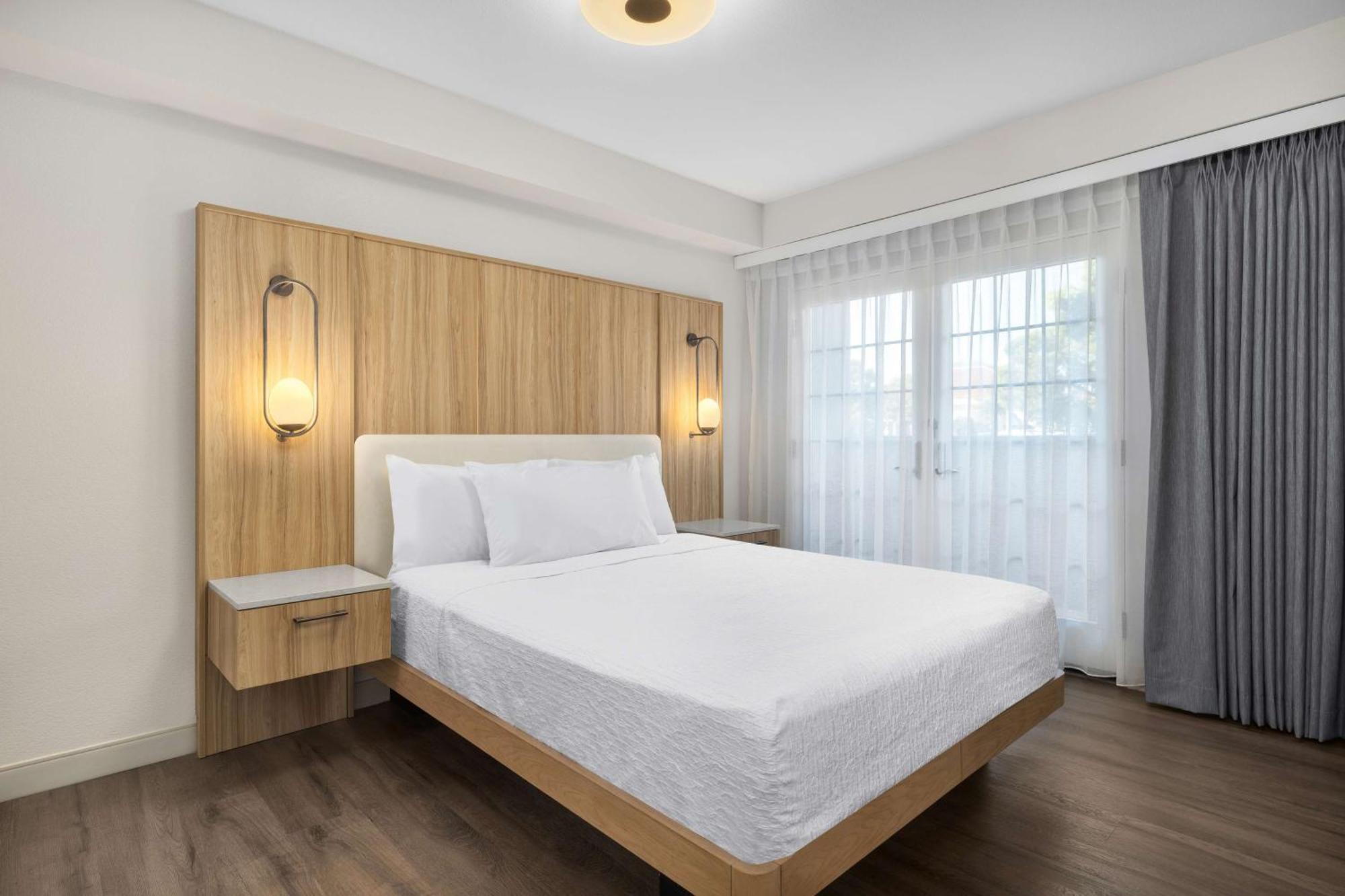 Homewood Suites By Hilton San Diego Airport-Liberty Station Ngoại thất bức ảnh