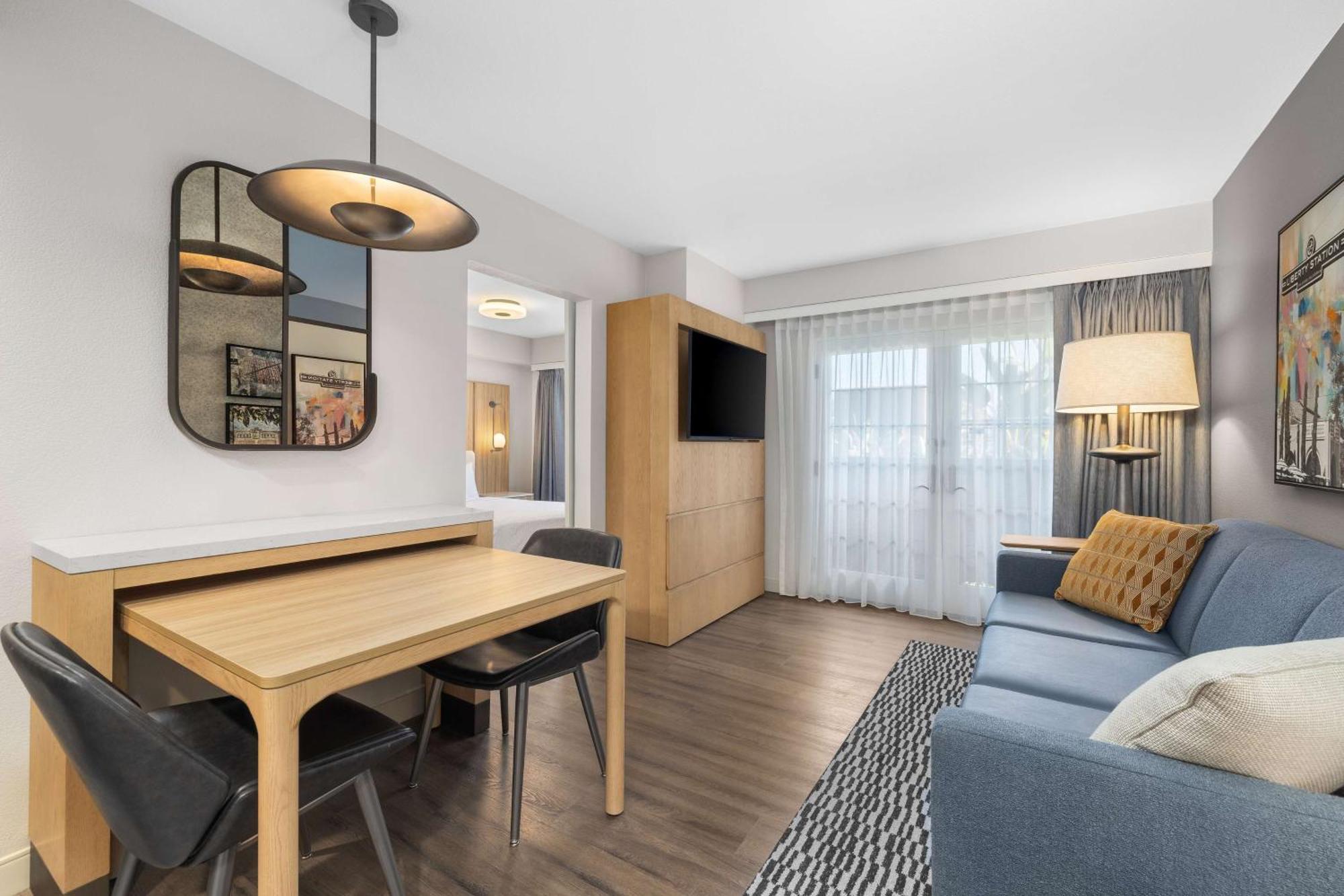 Homewood Suites By Hilton San Diego Airport-Liberty Station Ngoại thất bức ảnh