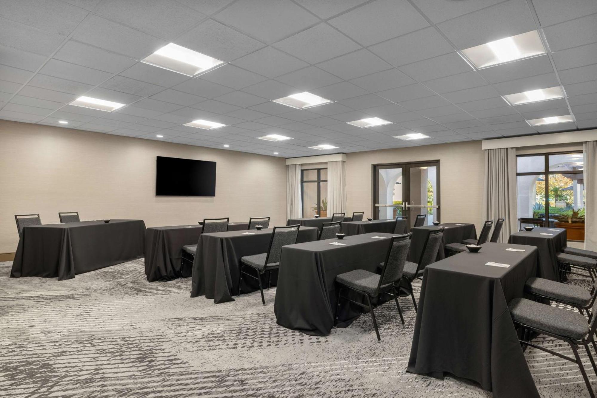 Homewood Suites By Hilton San Diego Airport-Liberty Station Ngoại thất bức ảnh
