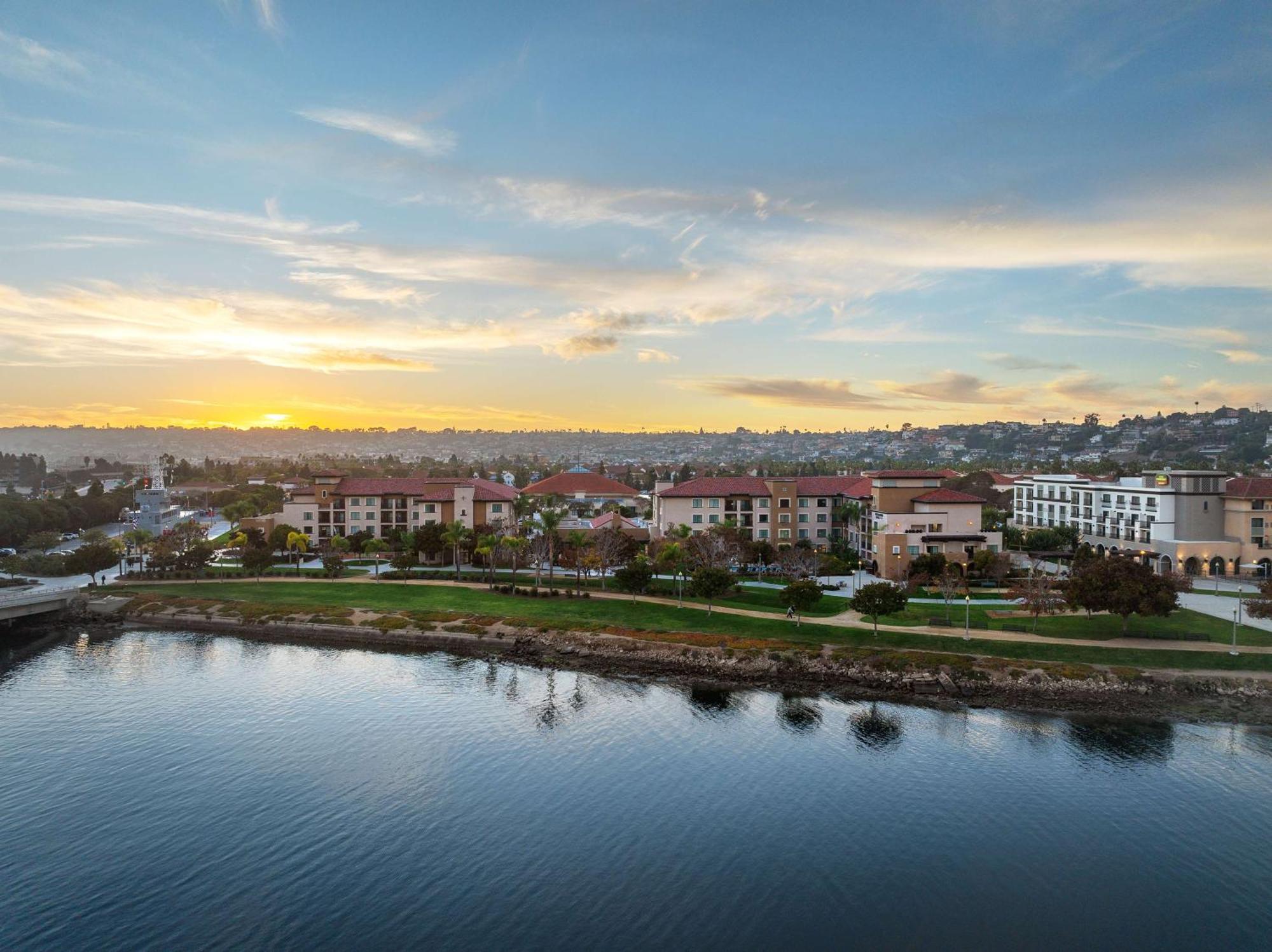 Homewood Suites By Hilton San Diego Airport-Liberty Station Ngoại thất bức ảnh